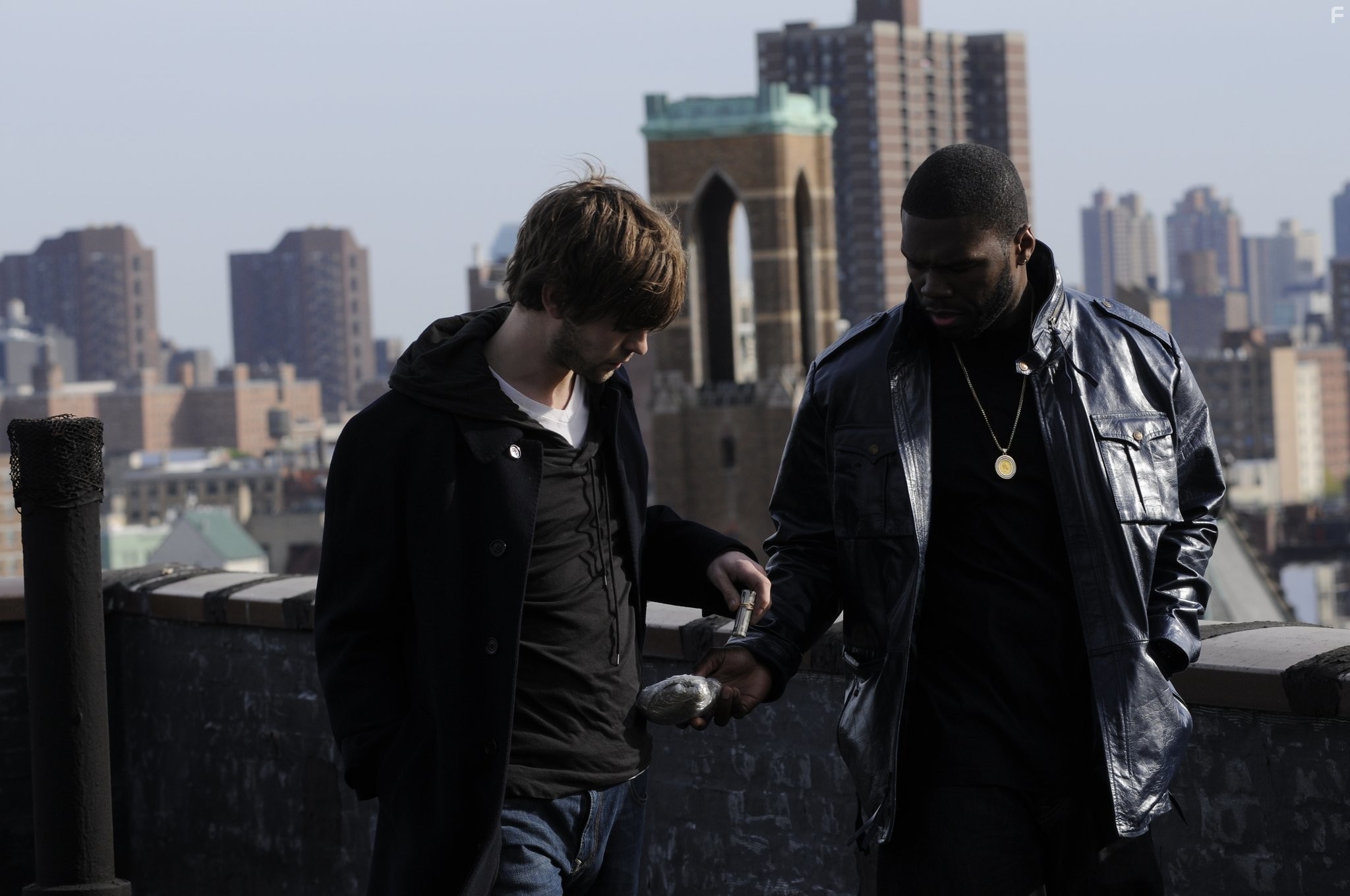50 Cent and Chace Crawford in Двенадцать (2010)