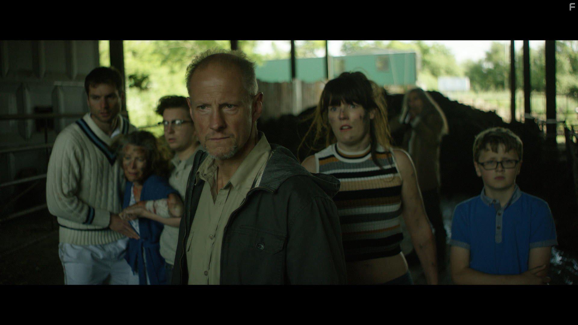 Rowena Bentley, Kate Davies-Speak, Joe Street, David Lenik, Toby Wynn-Davies, and Dylan Curtis in Escape from Cannibal Farm (2017)
