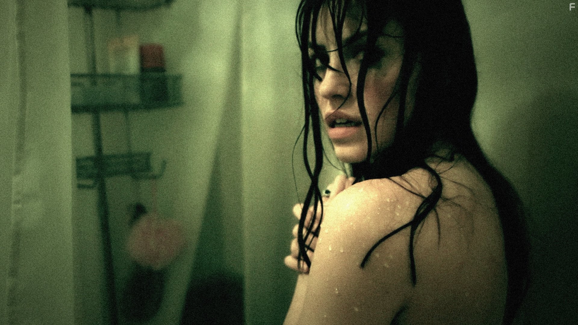 Elise Couture in The Inhabitants (2015)