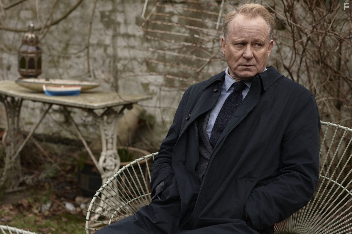 Stellan Skarsg?rd in Ривер (2015)