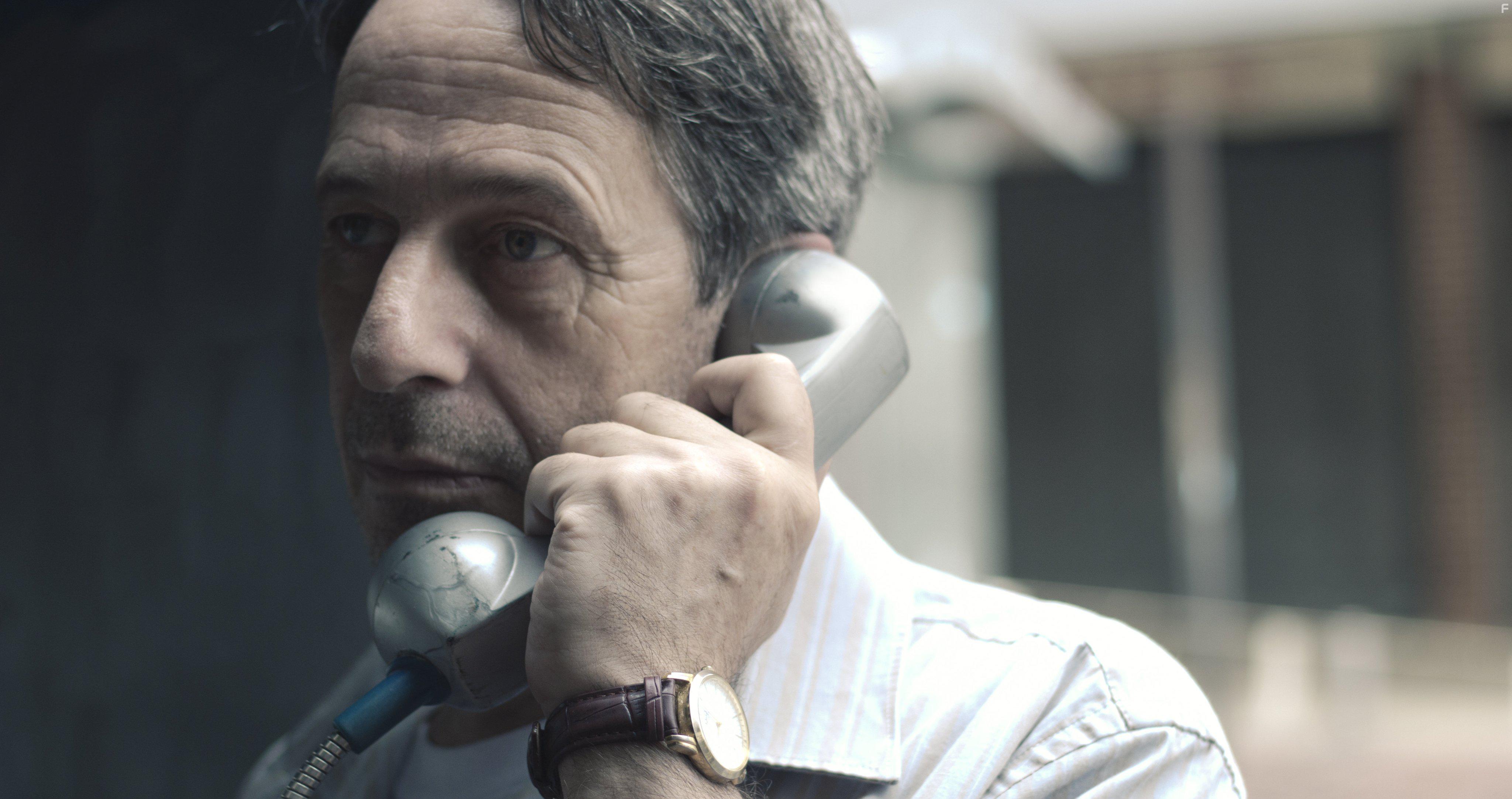 Alfredo Castro in Desde all (2015)