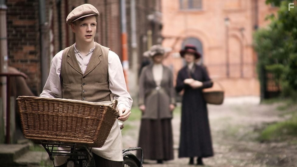 Patrick Gibson in The Passing Bells (2014)