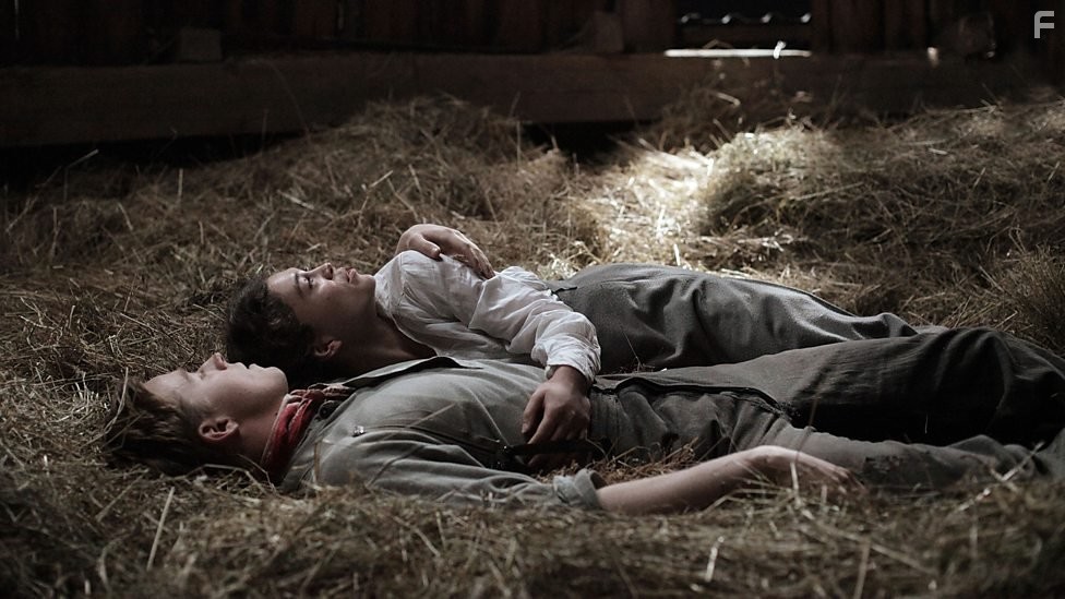 Jack Lowden and Sabrina Bartlett in The Passing Bells (2014)