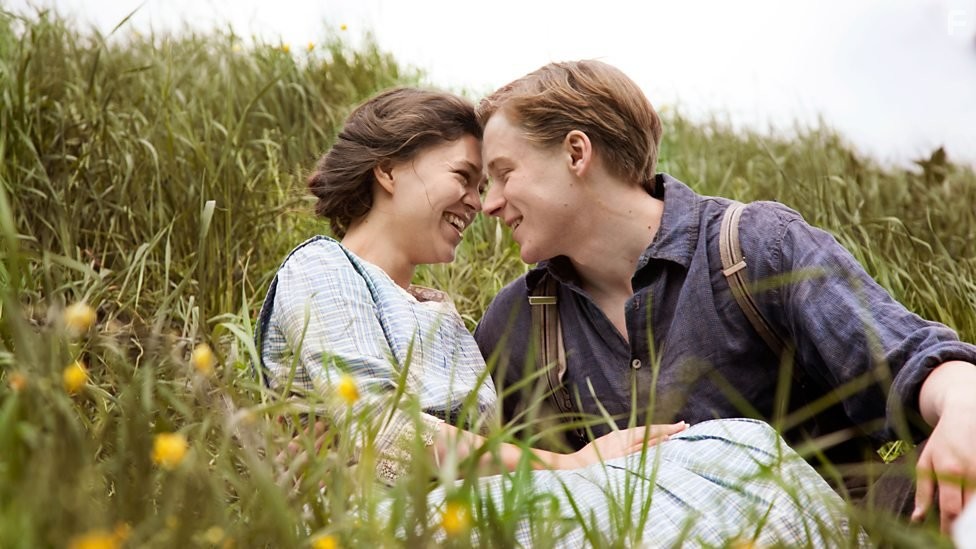 Jack Lowden and Sabrina Bartlett in The Passing Bells (2014)