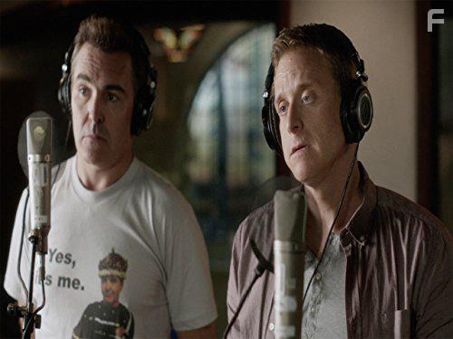 Nolan North and Alan Tudyk in Con Man (2015)