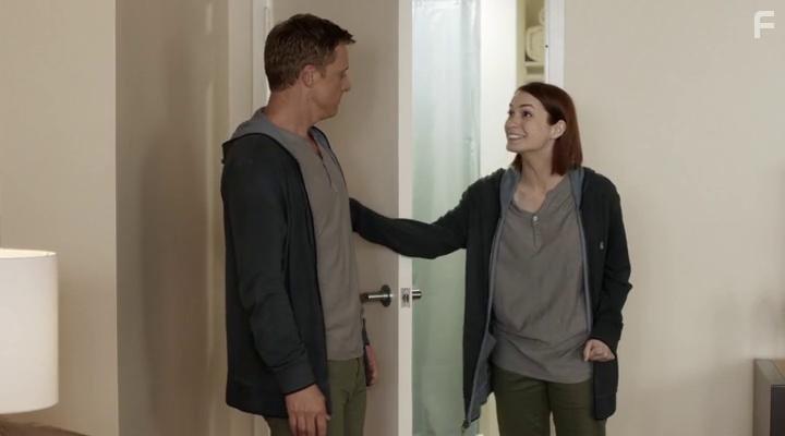 Alan Tudyk and Felicia Day in Con Man (2015)
