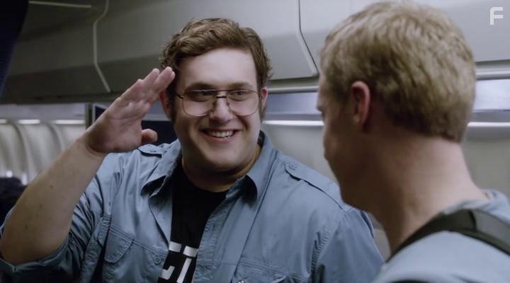 Alan Tudyk and Ari Stidham in Con Man (2015)
