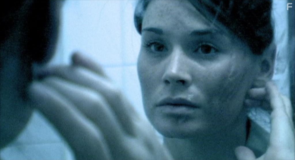 Kim Blair in Улица Малберри (2006)