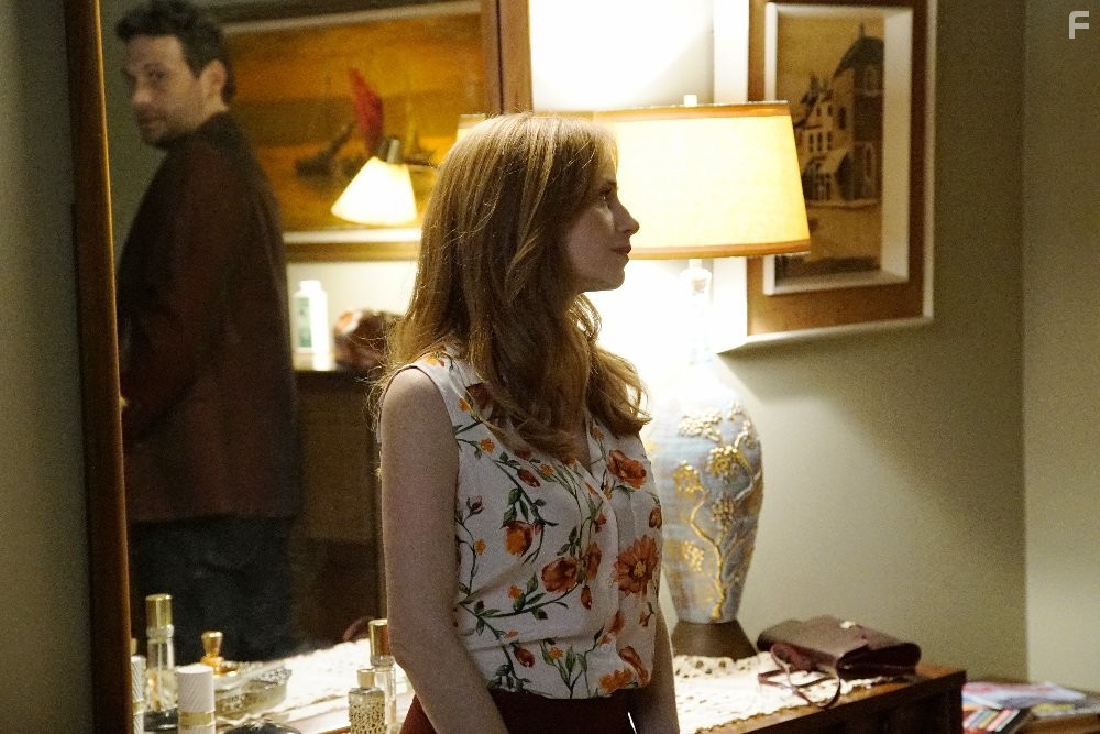 Jeremy Sisto and Jaime Ray Newman in Злой город (2015)