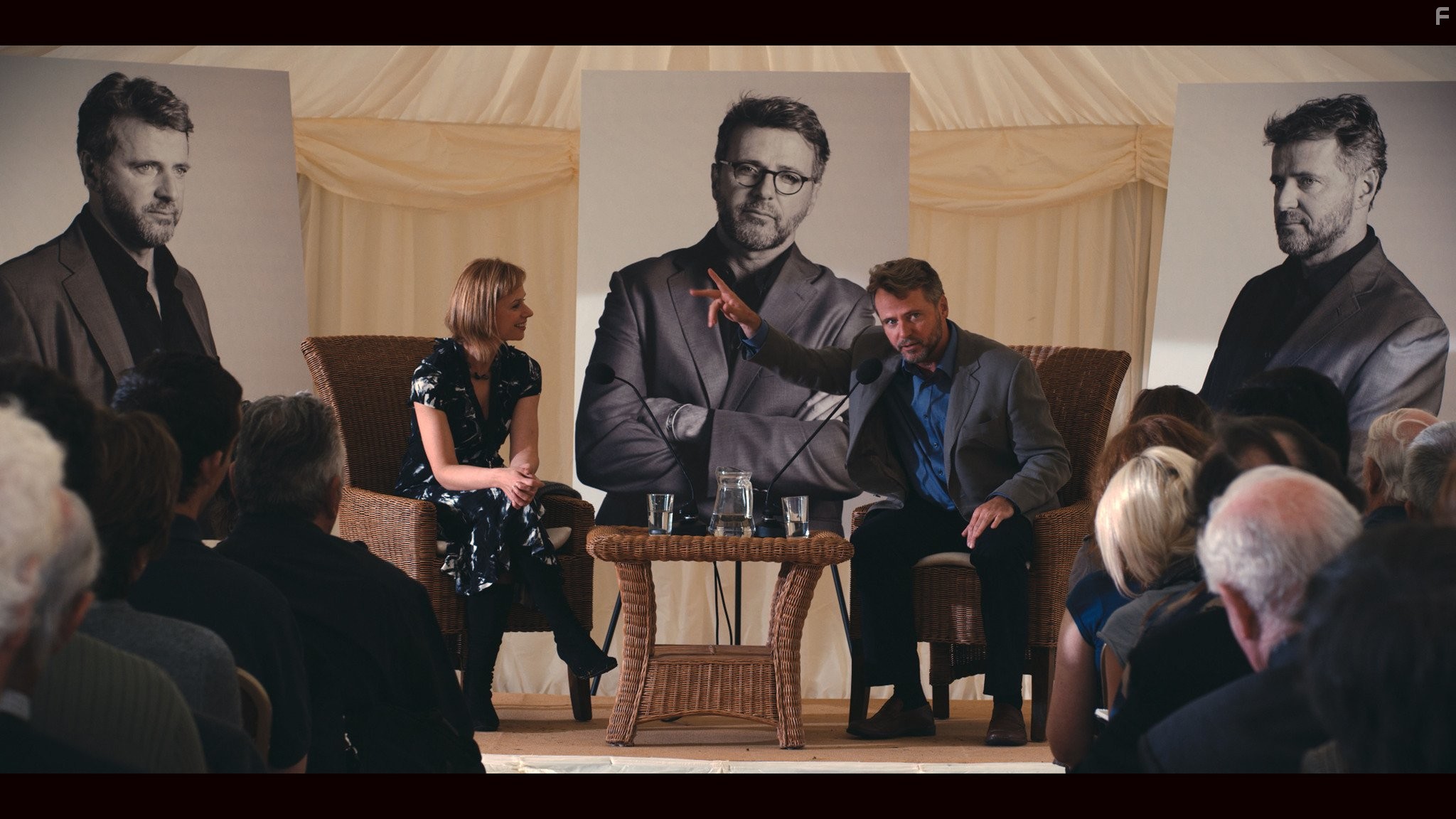 Aidan Quinn and Iben Hjejle in Затмение (2009)