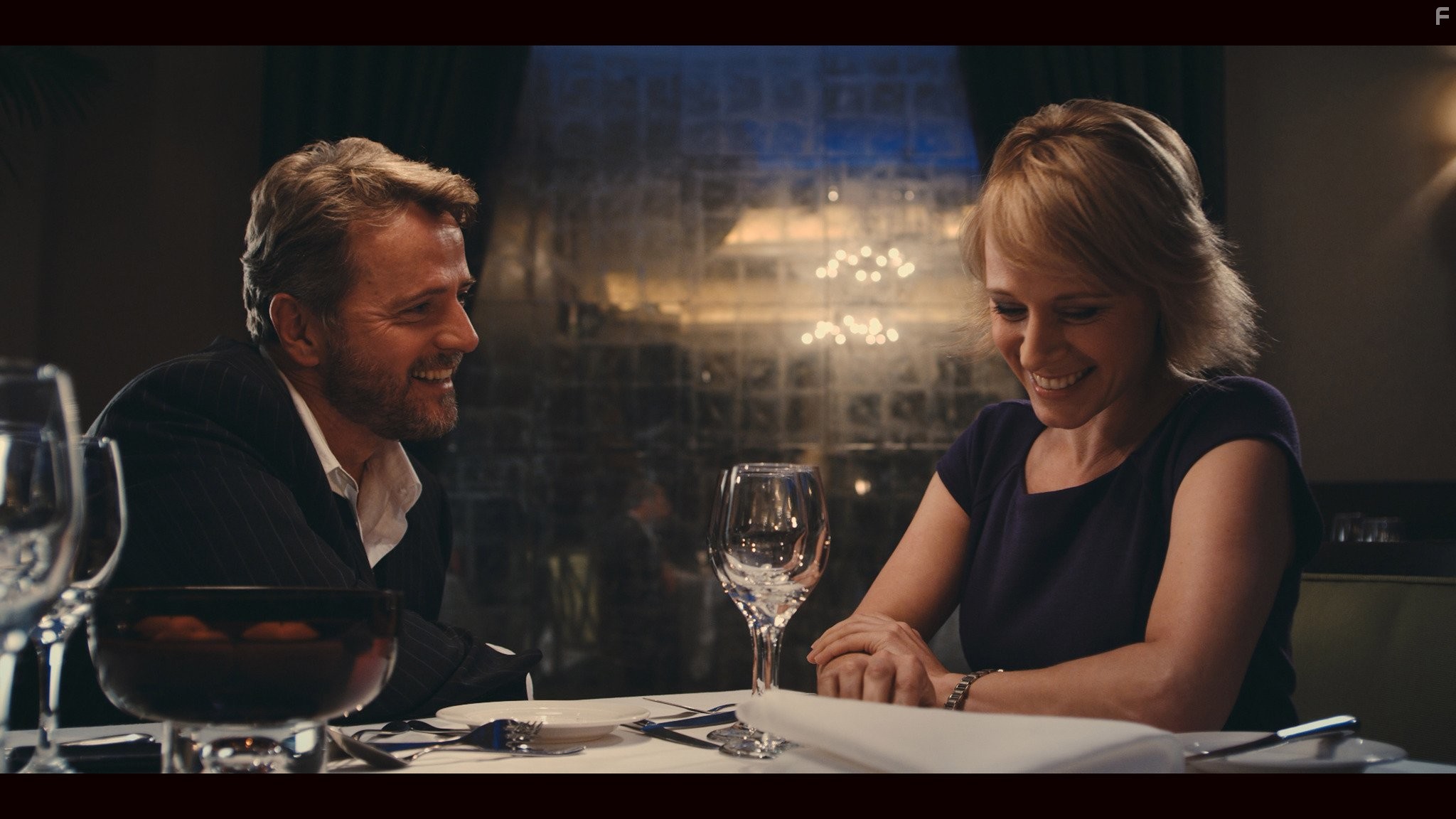 Aidan Quinn and Iben Hjejle in Затмение (2009)