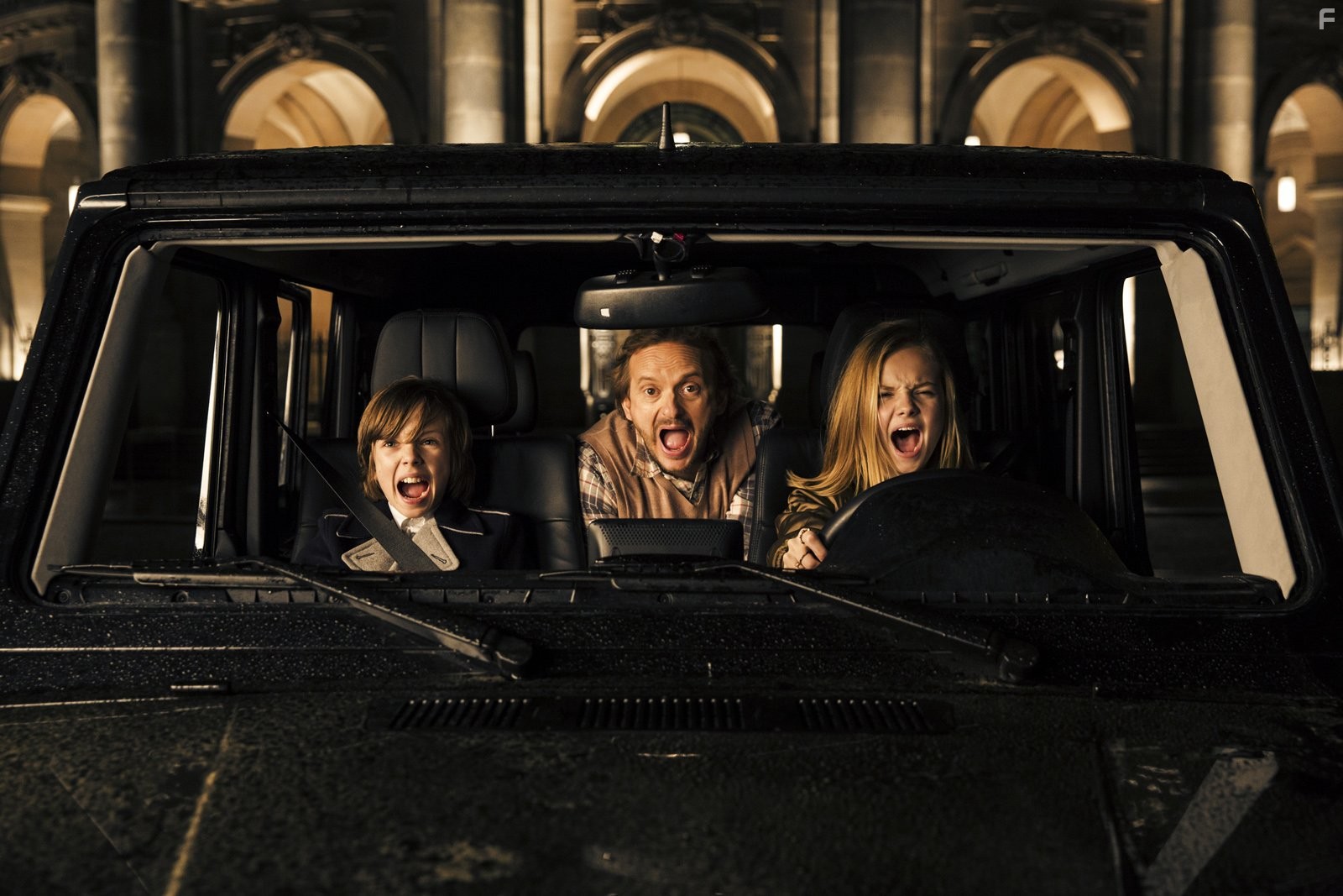 Milan Peschel, Paula Hartmann, and Arved Friese in Der Nanny (2015)