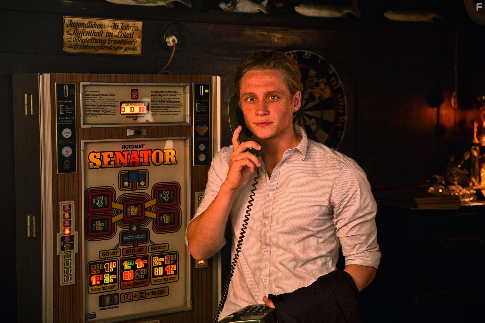 Matthias Schweigh?fer in Der Nanny (2015)