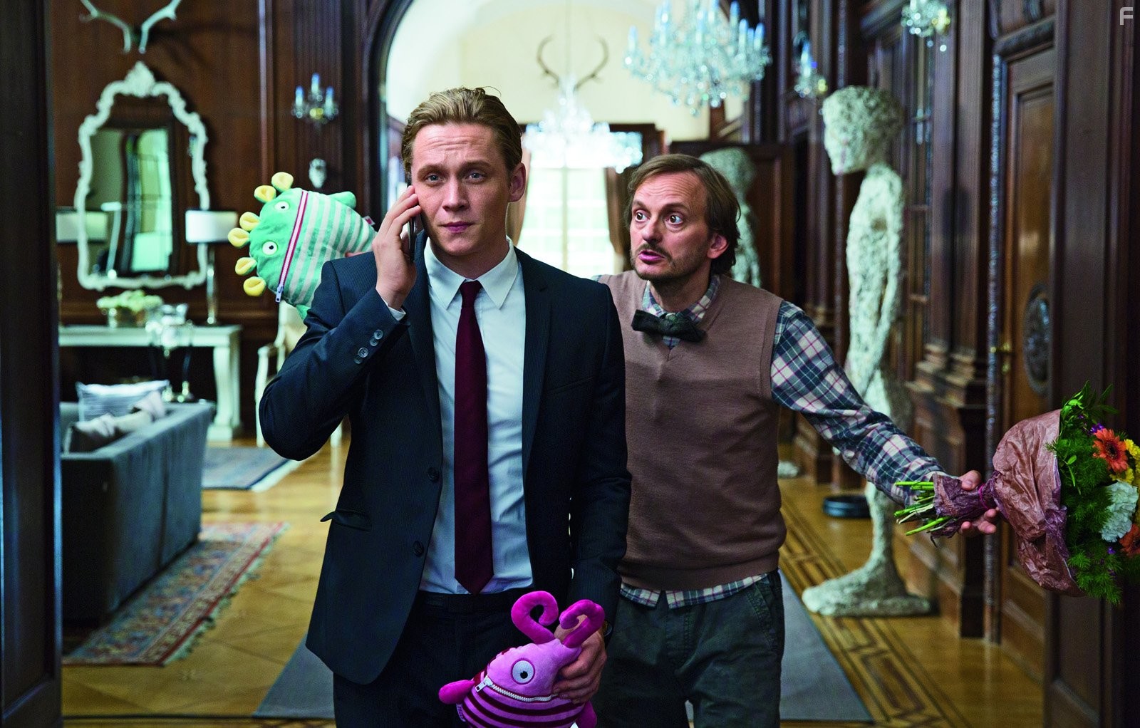 Milan Peschel and Matthias Schweigh?fer in Der Nanny (2015)