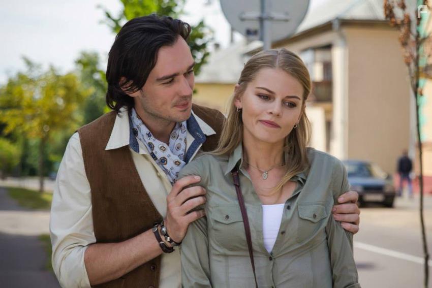 Простая девчонка