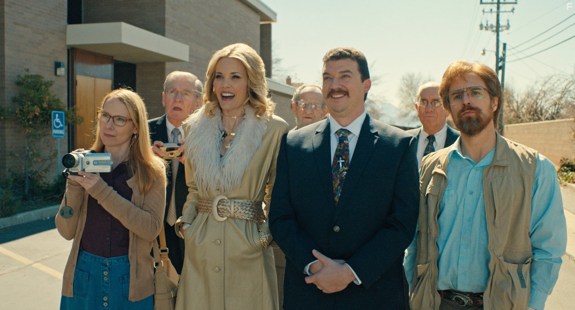Leslie Bibb, Sam Rockwell, Amy Ryan, and Danny McBride in Дон Верден (2015)
