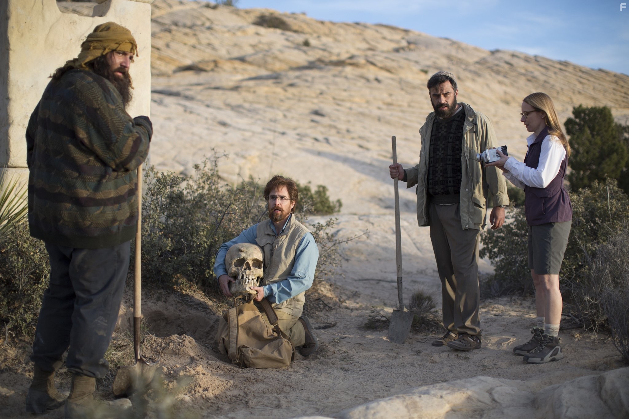 Sam Rockwell, Amy Ryan, Jemaine Clement, and Stelios Xanthos in Дон Верден (2015)