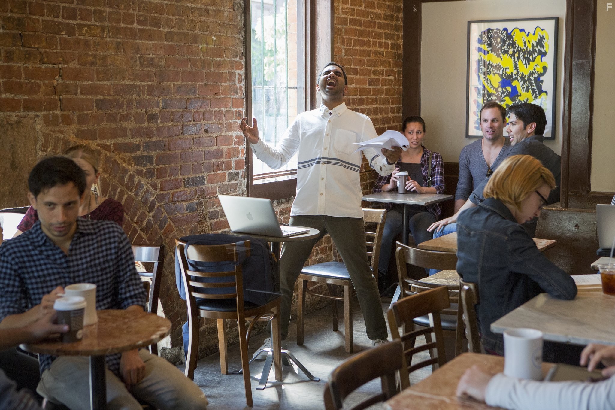 Aziz Ansari in Мастер не на все руки (2015)