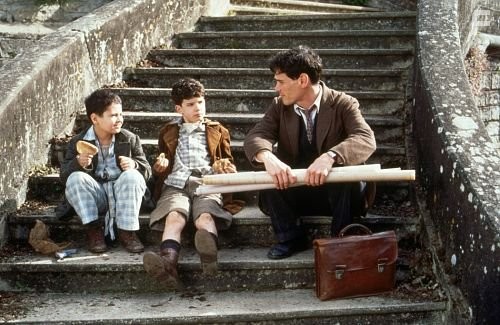 Billy Crudup, Lewis Crutch, and Mathew Plato in Шарлотта Грей (2001)