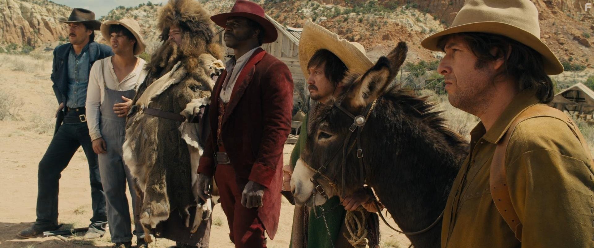 Adam Sandler, Rob Schneider, Luke Wilson, Terry Crews, Jorge Garcia, and Taylor Lautner in Нелепая шестёрка (2015)