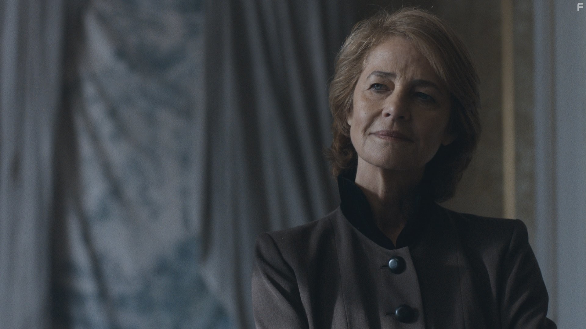 Charlotte Rampling in Лондонский шпион (2015)