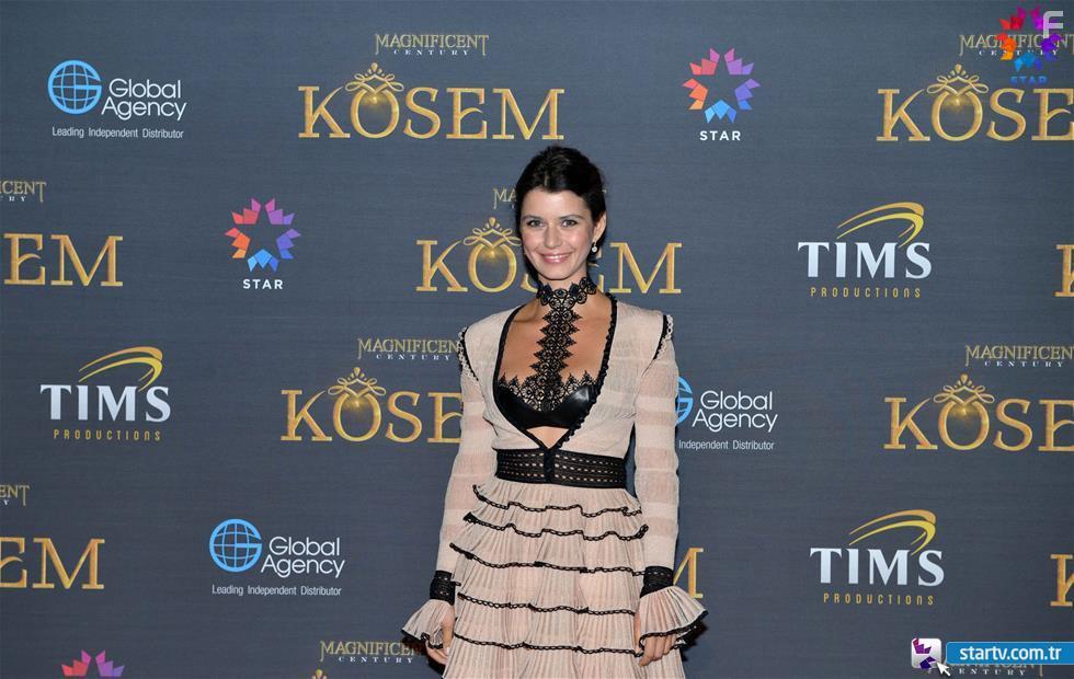 Beren Saat in Muhtesem Yzyil: Ksem (2015)