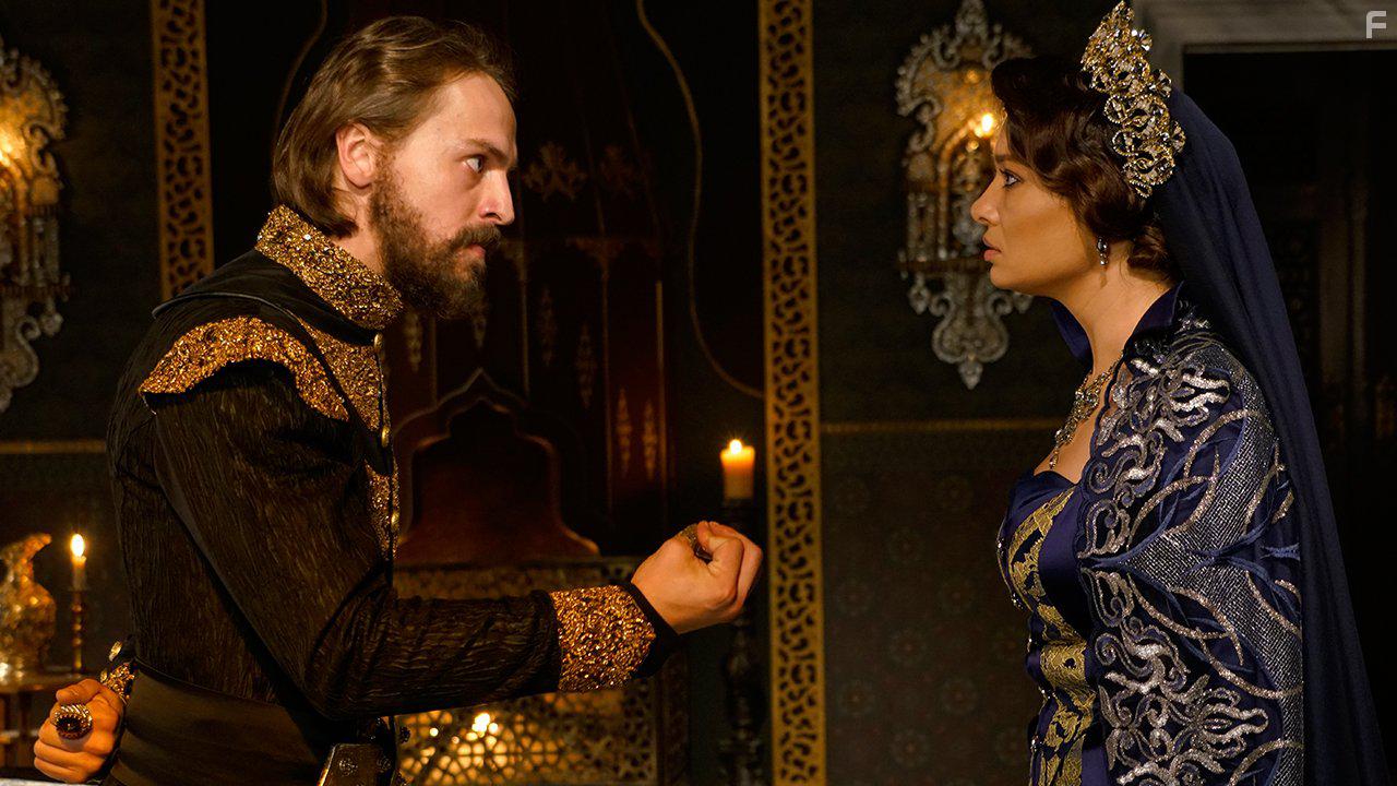 Nurgl Yesilay and Metin Akdlger in Muhtesem Yzyil: Ksem (2015)