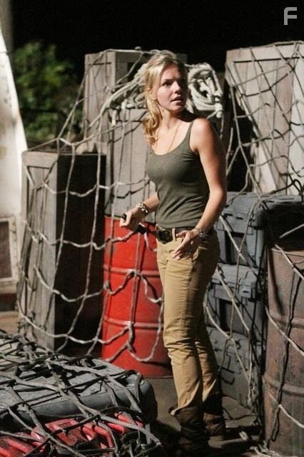 Eloise Mumford in Река (2012)