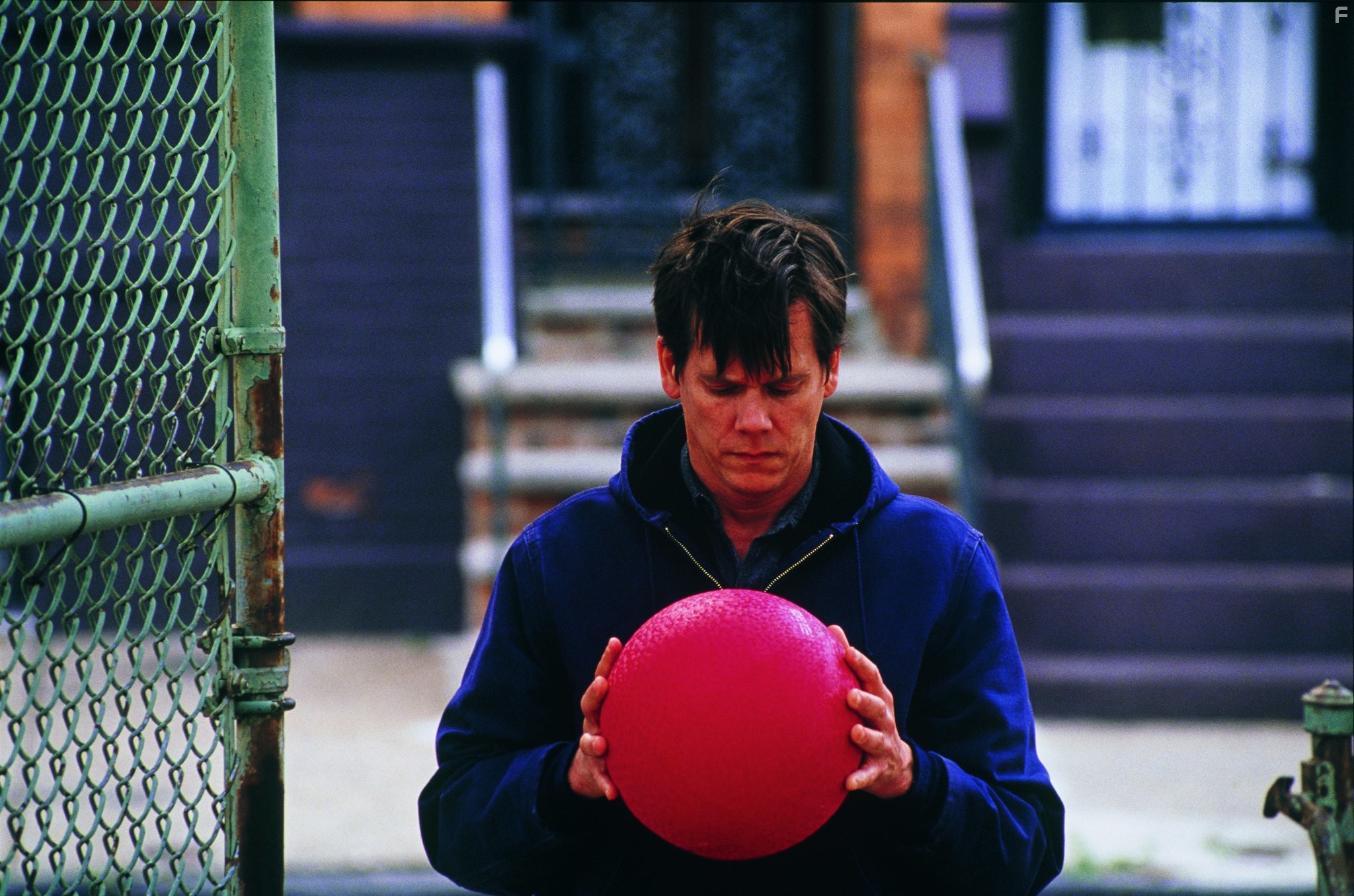 Kevin Bacon in Дровосек (2004)