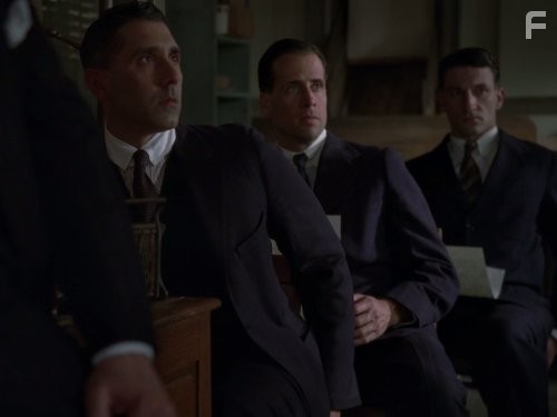 Подпольная империя (2010)