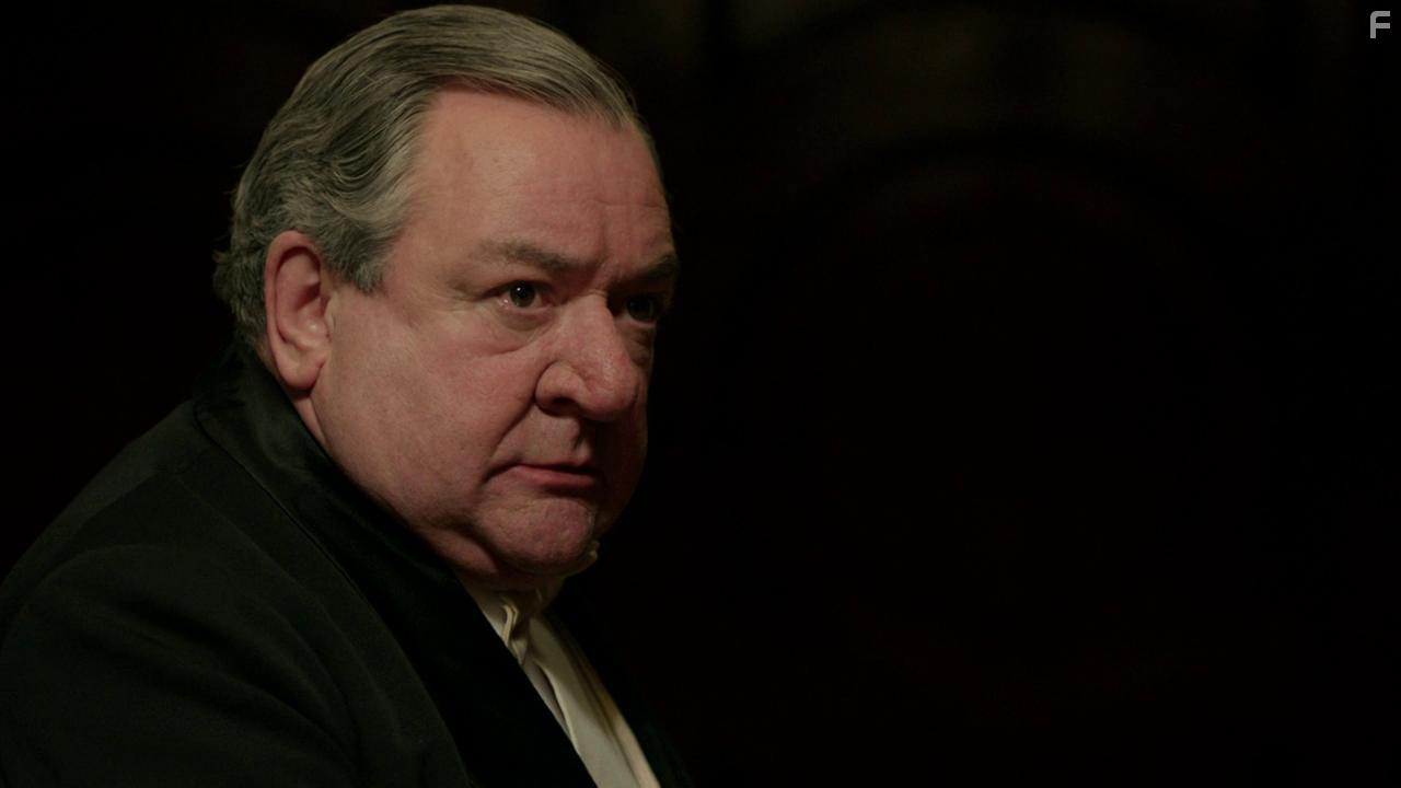 Ken Stott in An Inspector Calls (2015)