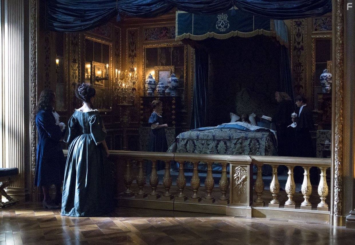 Stuart Bowman and George Blagden in Версаль (2015)