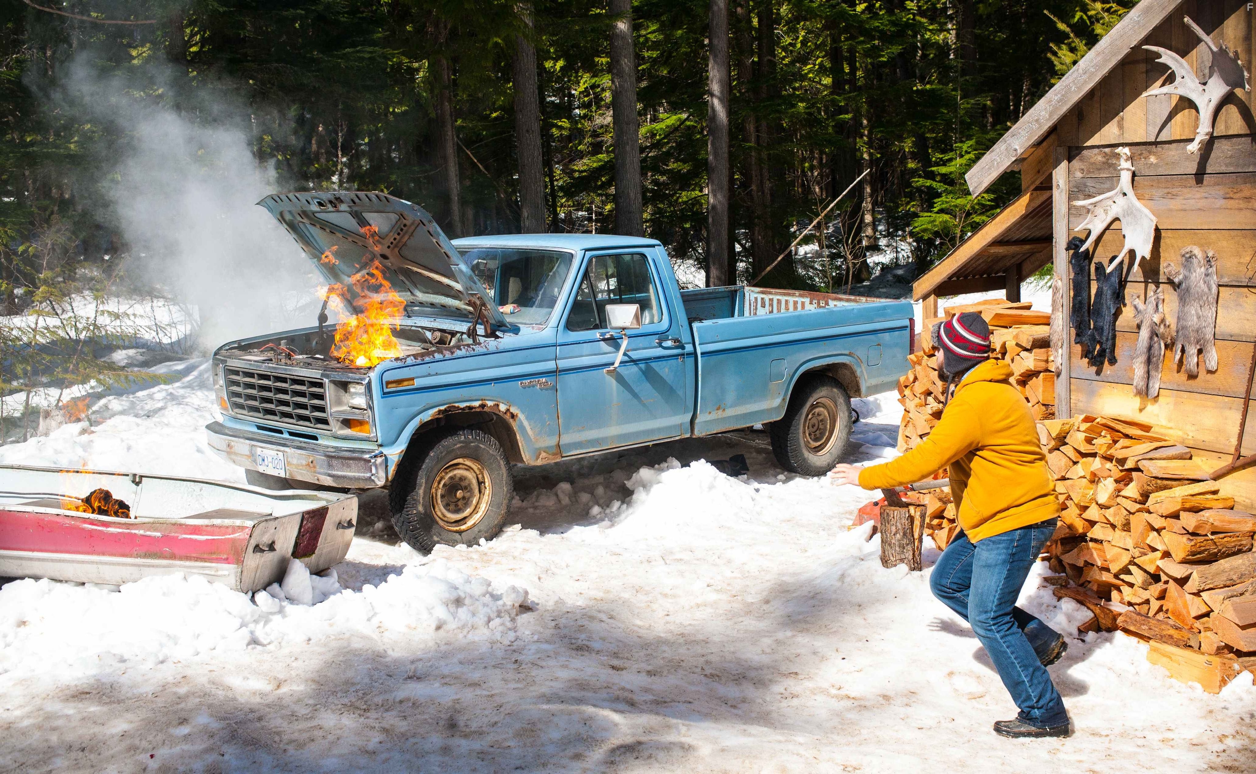 Tyler Labine in Mountain Men (2014)