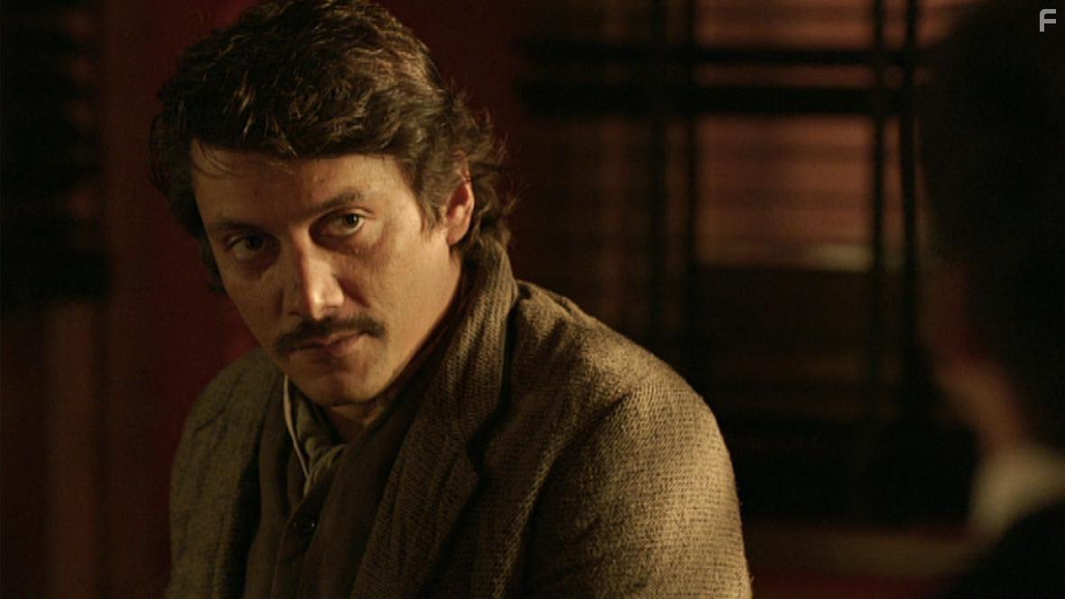 Daniel Holgun in Vctor Ros (2014)