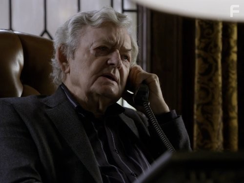 Hal Holbrook in Событие (2010)