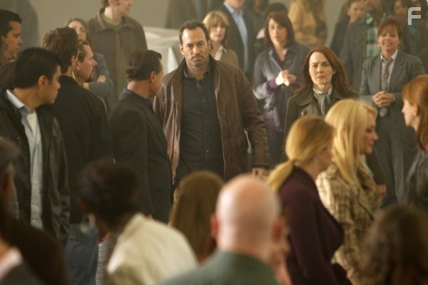 Laura Innes and Scott Patterson in Событие (2010)