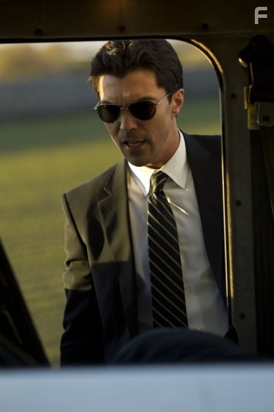 Ian Anthony Dale in Событие (2010)