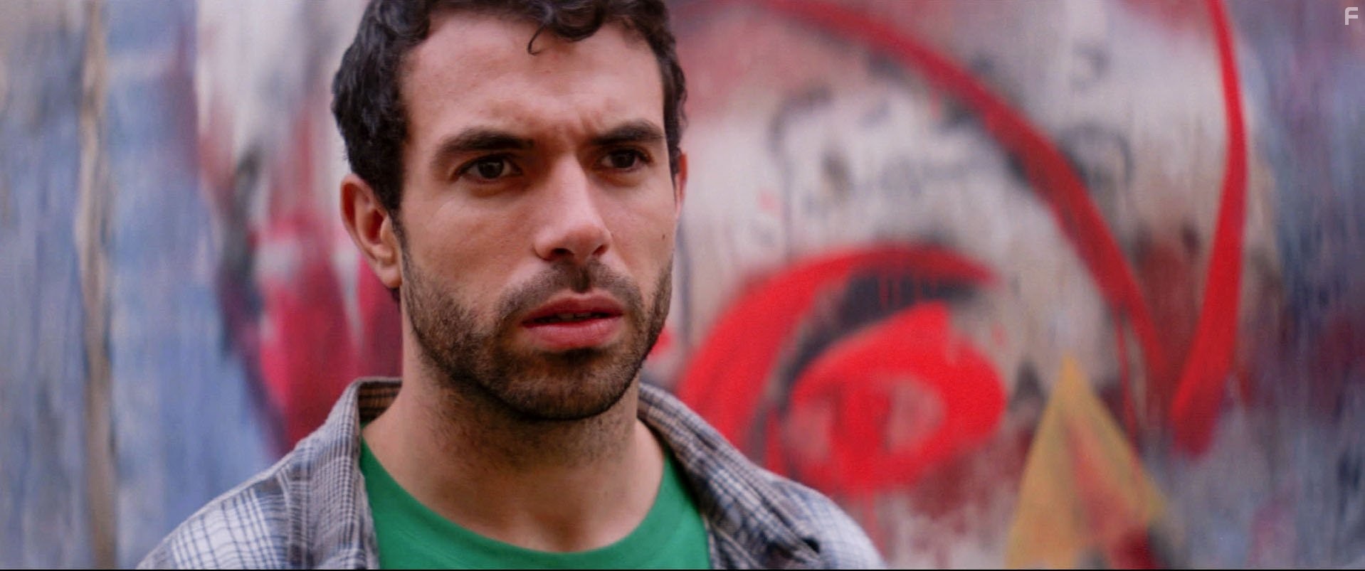 Tom Cullen in Танцующий в пустыне (2014)