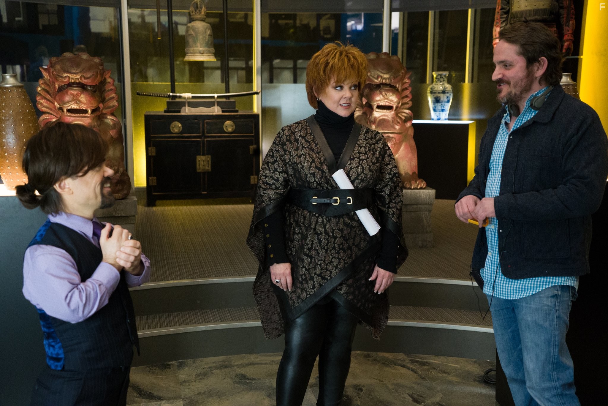Peter Dinklage, Melissa McCarthy, and Ben Falcone in Большой Босс (2016)