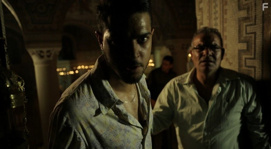 Fares Hananya and Tom Graziani in Иерусалим (2015)