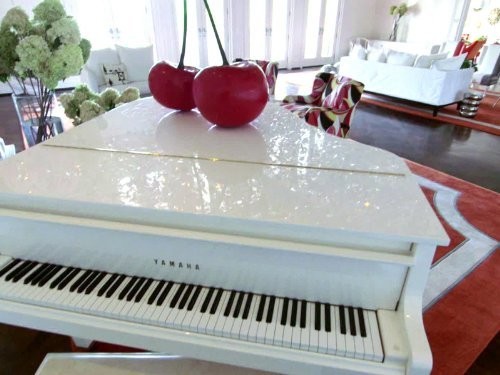 Million Dollar Rooms (2011)