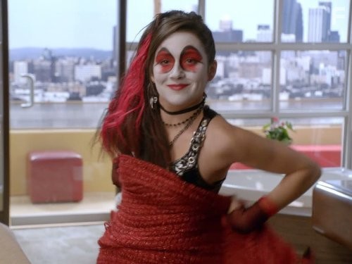 Shannon Woodward in Воспитывая Хоуп (2010)