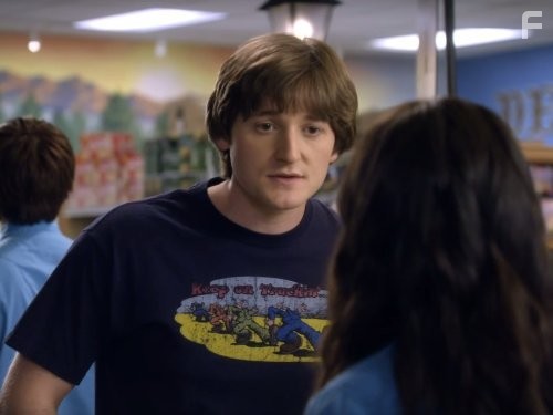 Lucas Neff in Воспитывая Хоуп (2010)