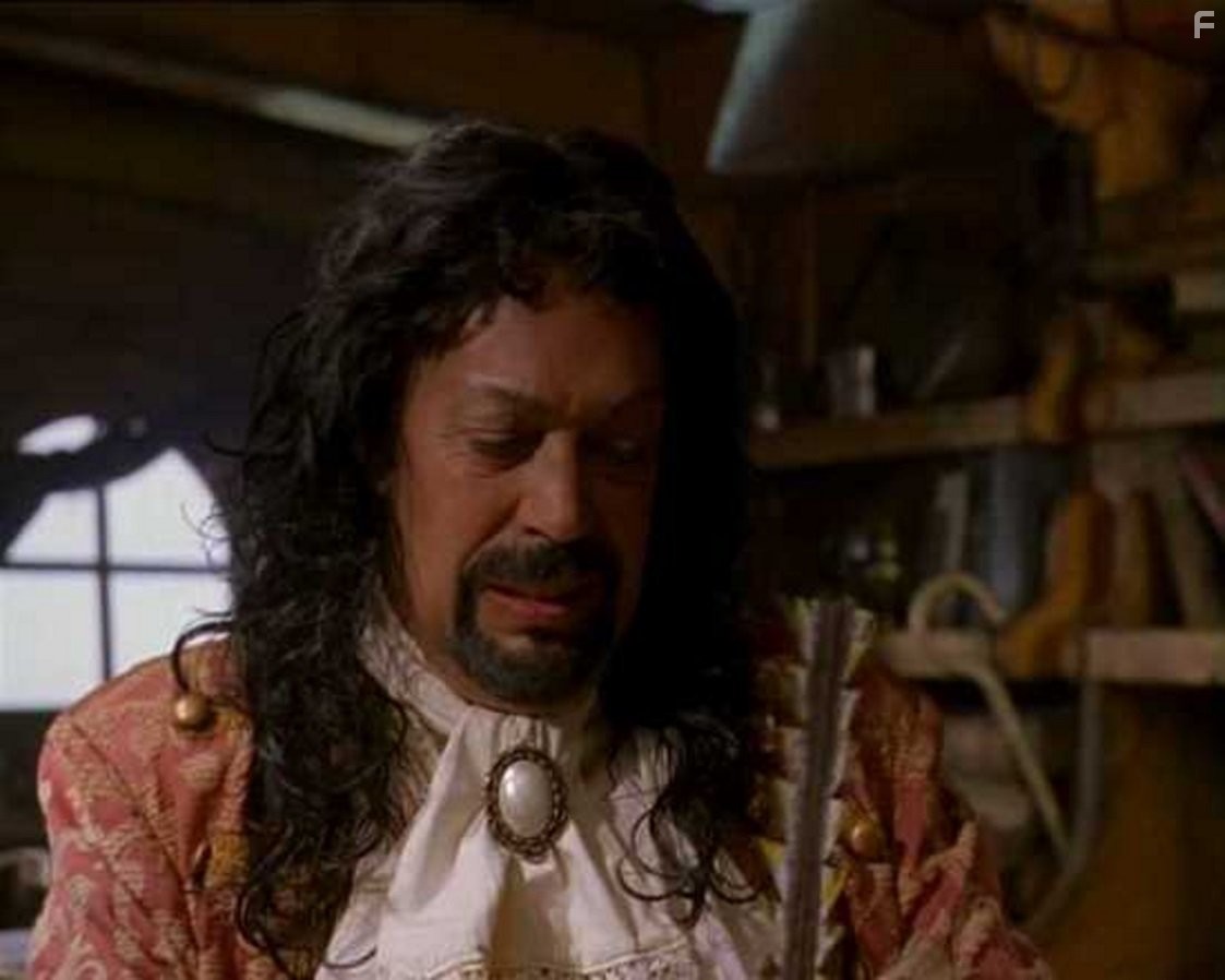 Tim Curry in Pirates of the Plain (1999)