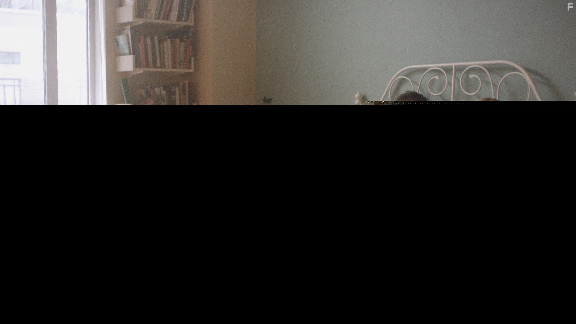 Michael Nyqvist and Ana Mulvoy-Ten in Девушка в книге (2015)