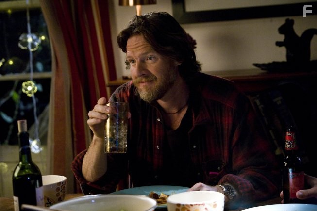Donal Logue in Терьеры (2010)