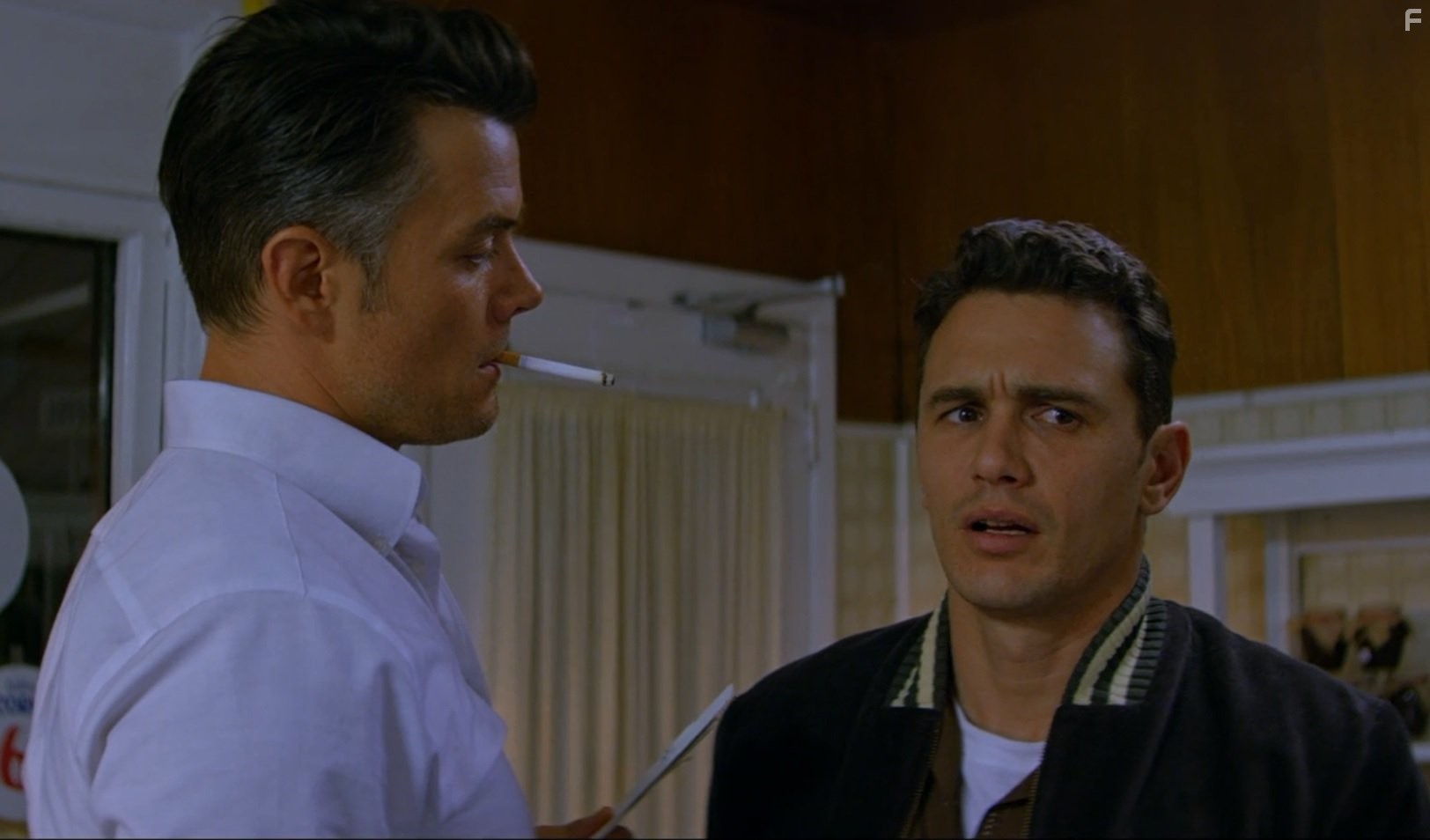 Josh Duhamel and James Franco in 11/22/63 (2016)