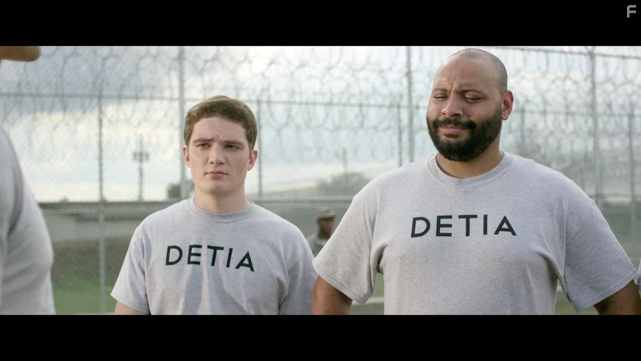 Colton Dunn and Michael Jones in Лазерная команда (2015)