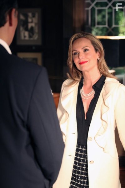 Jimmy Smits and Melora Hardin in Outlaw (2010)