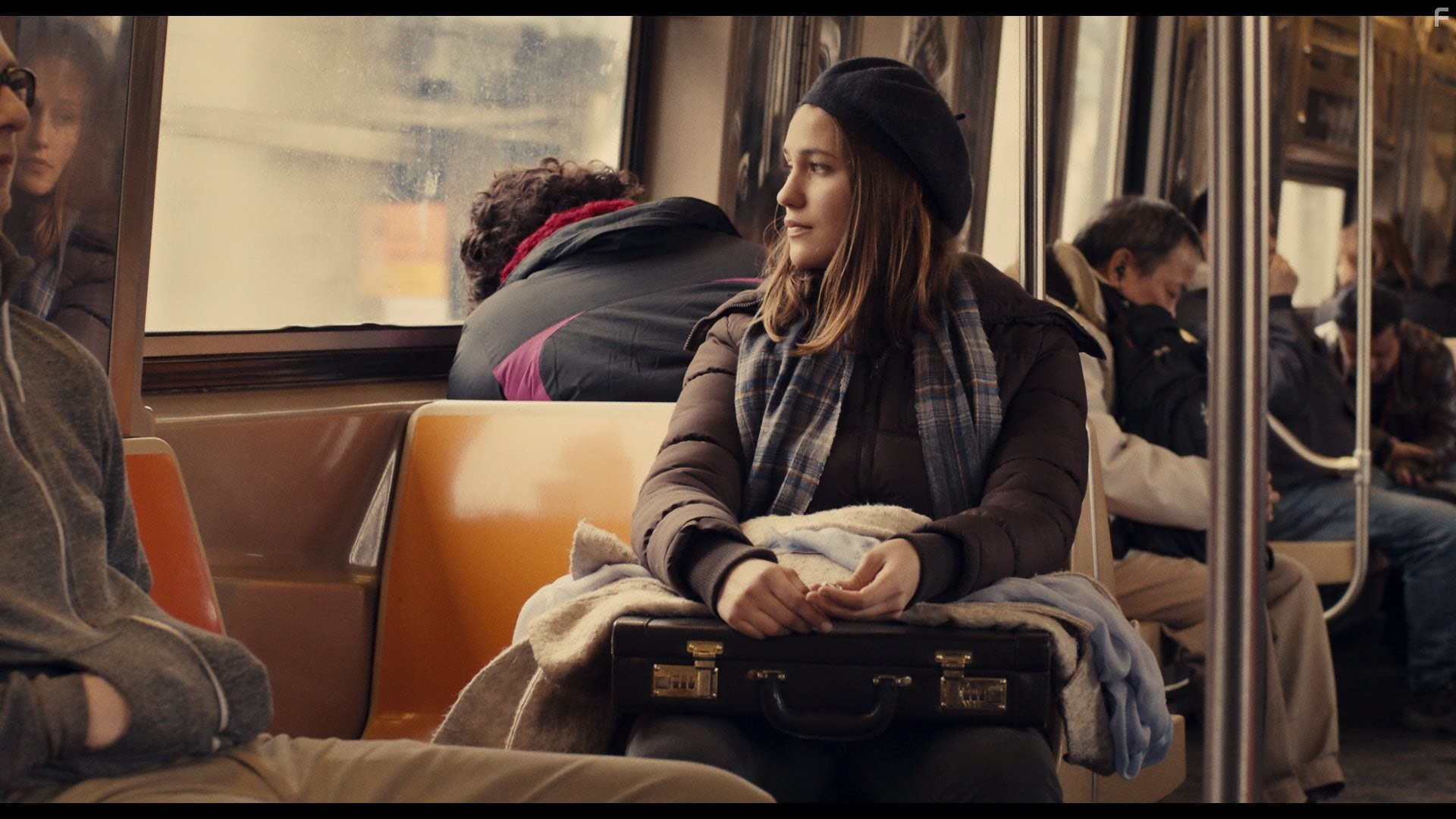 Lola Kirke in Госпожа Америка (2015)